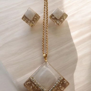 Handmade Ensemble pendentif et boucles d’oreilles