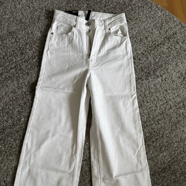 Wide Jeans