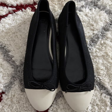 Black-and-white Ballerinas with Bow