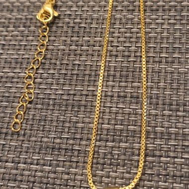 Collana della Vergine Maria color oro