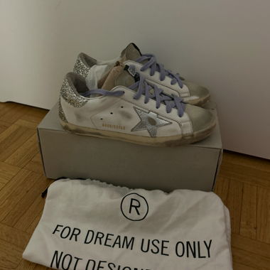 Golden Goose