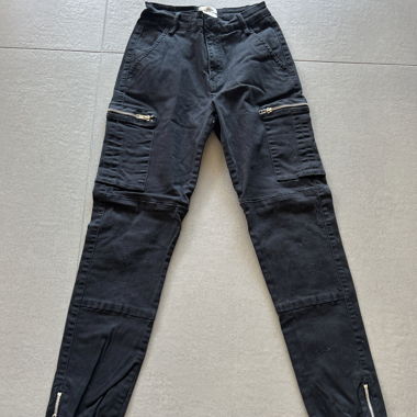 Pantaloni cargo neri