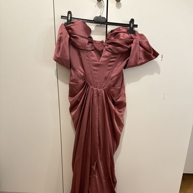 Korestt kleid