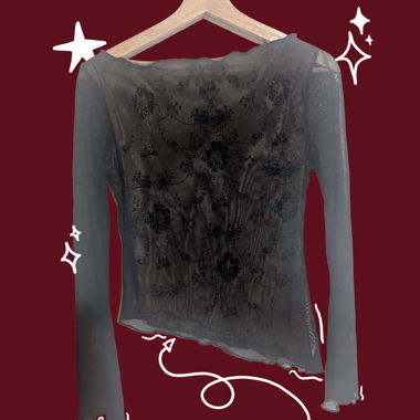 Maglia a maniche lunghe in pizzo con spalle scoperte