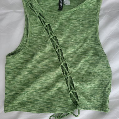 Crop top vert