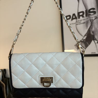 Borsa a spalla imbottita DKNY