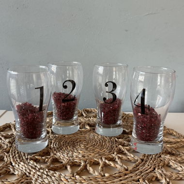 4 verres numérotés ou verres pour couronne de l'Avent