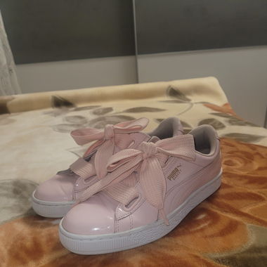 Pink Puma Schuhen für Frauen