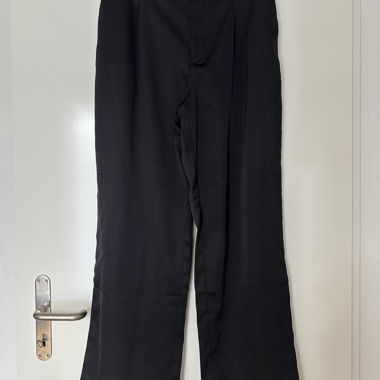 Pantaloni da donna neri, taglia L