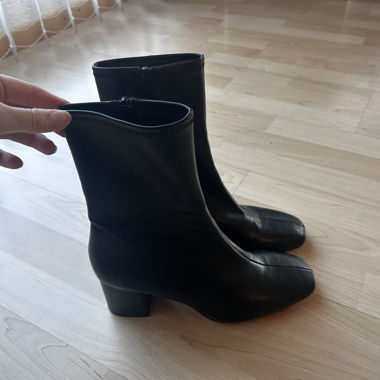 Ankle boot