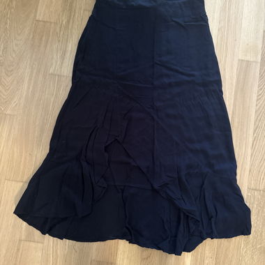 Jupe noire longue fendue 