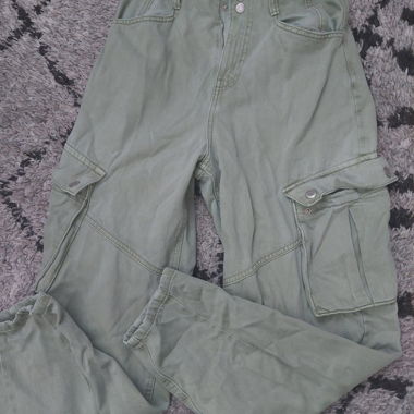 Bershka Hose mit Seitentaschen
