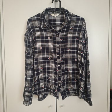 ONLY plaid shirt