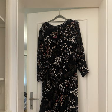 Midi Kleid 