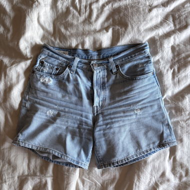Short en jean Levi's
