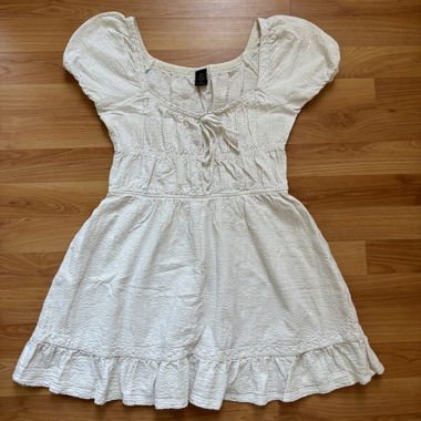 Robe d'été courte blanche