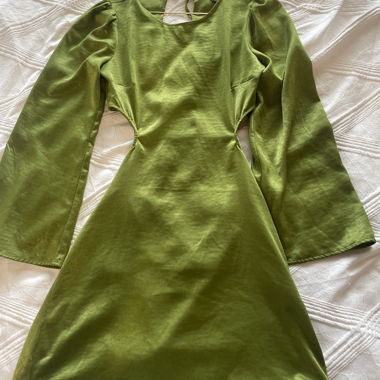Green dress