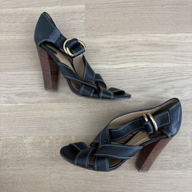 Chloé Leather Sandals
