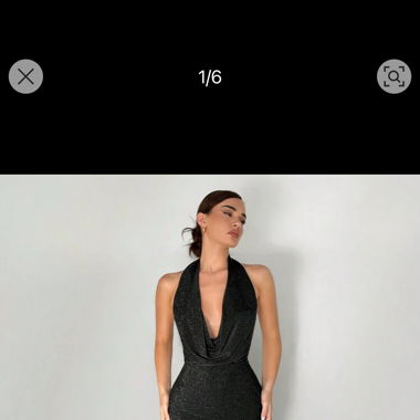 Robe noir brillante 