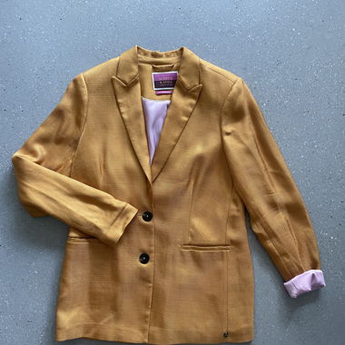 Blazer Scotch & Soda