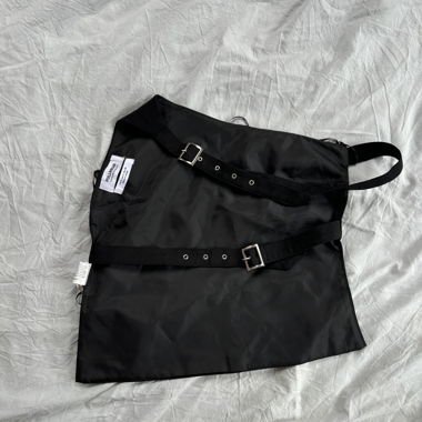 backfree top