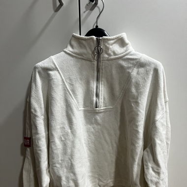 Wrstbhvr Pulli