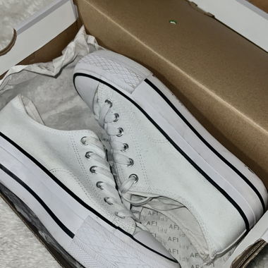 White low sneakers