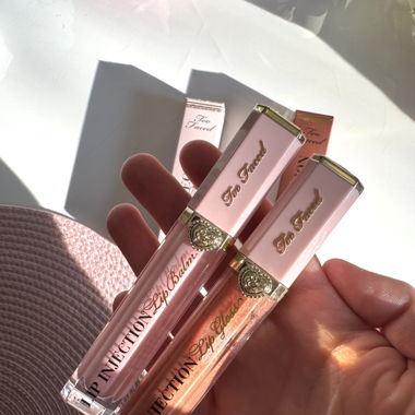 2 gloss TOO FACED 