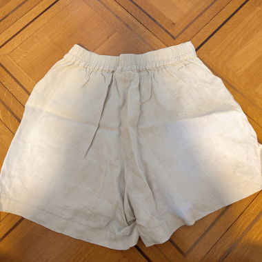 Linen shorts