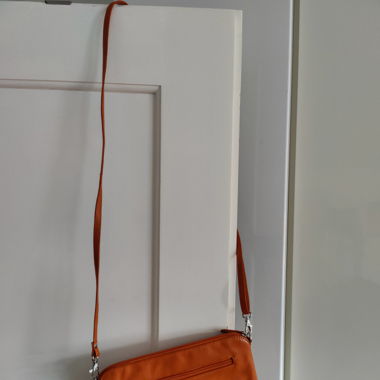 Sac à main de la marque claro (fair trade)