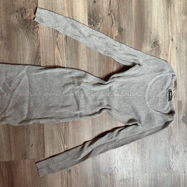 Grey knitted dress with button placket