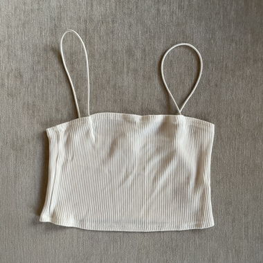 Top in Weiss