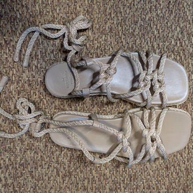 Designer-Schnürsandalen Low Malina von Sézane 