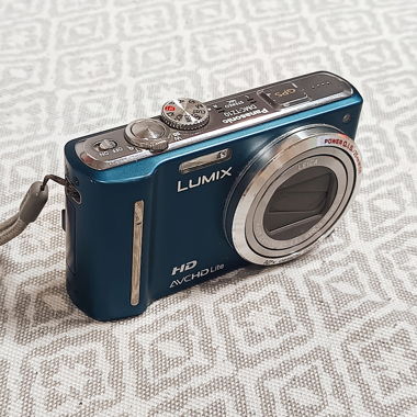 Panasonic Lumix DMC-TZ10