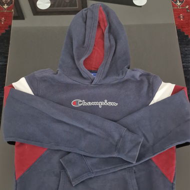 Champion Hoodie (gekauft für 80fr)
