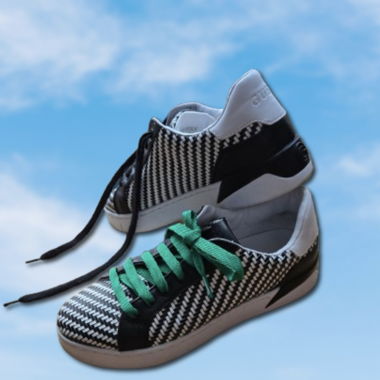 5 New fashion shoes sold together 
