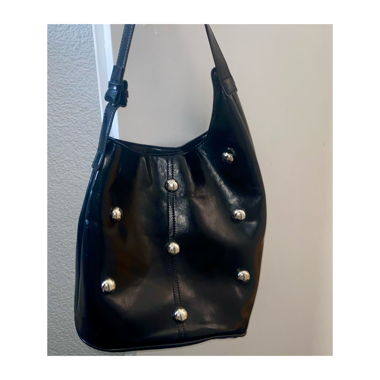 Sac avec clous