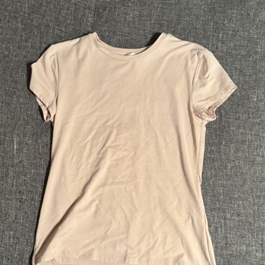 Basic T-Shirt