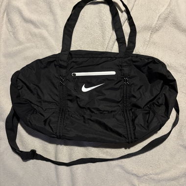 Borsa duffel Nike, taglia media