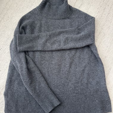 Grey Cashmere Sweater