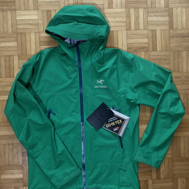 Arcteryx Beta Jacket Men`s Gr. L - Farbe Jungle