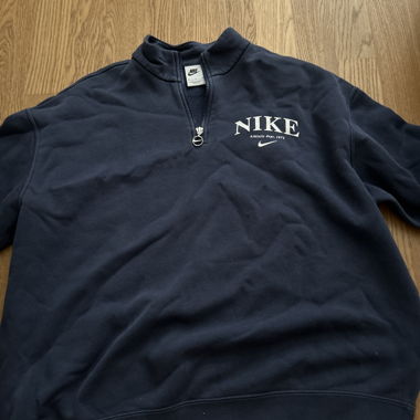 Nike Pullover