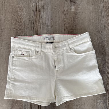 Weisse Shorts