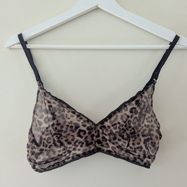 Monki Mesh Bralette Leo
