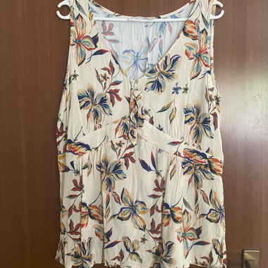 Bluse mit Blumenmuster