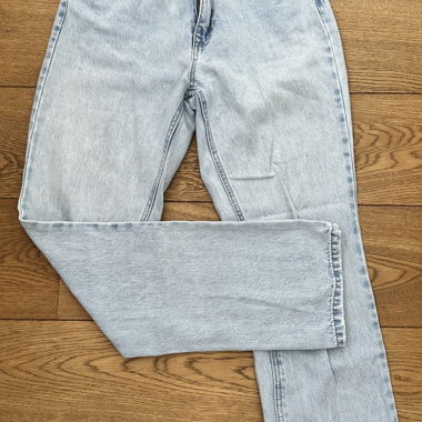Jeans droits en denim bleu clair