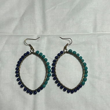 CUTE EGG-SHAPED DARK- AND LIGHT BLUE EARRINGS