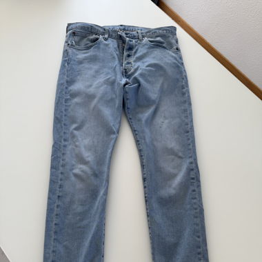 Levis jeans 