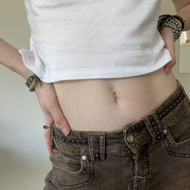 Brown low-rise jeans