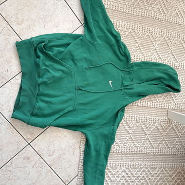 Hoodie vert Nike